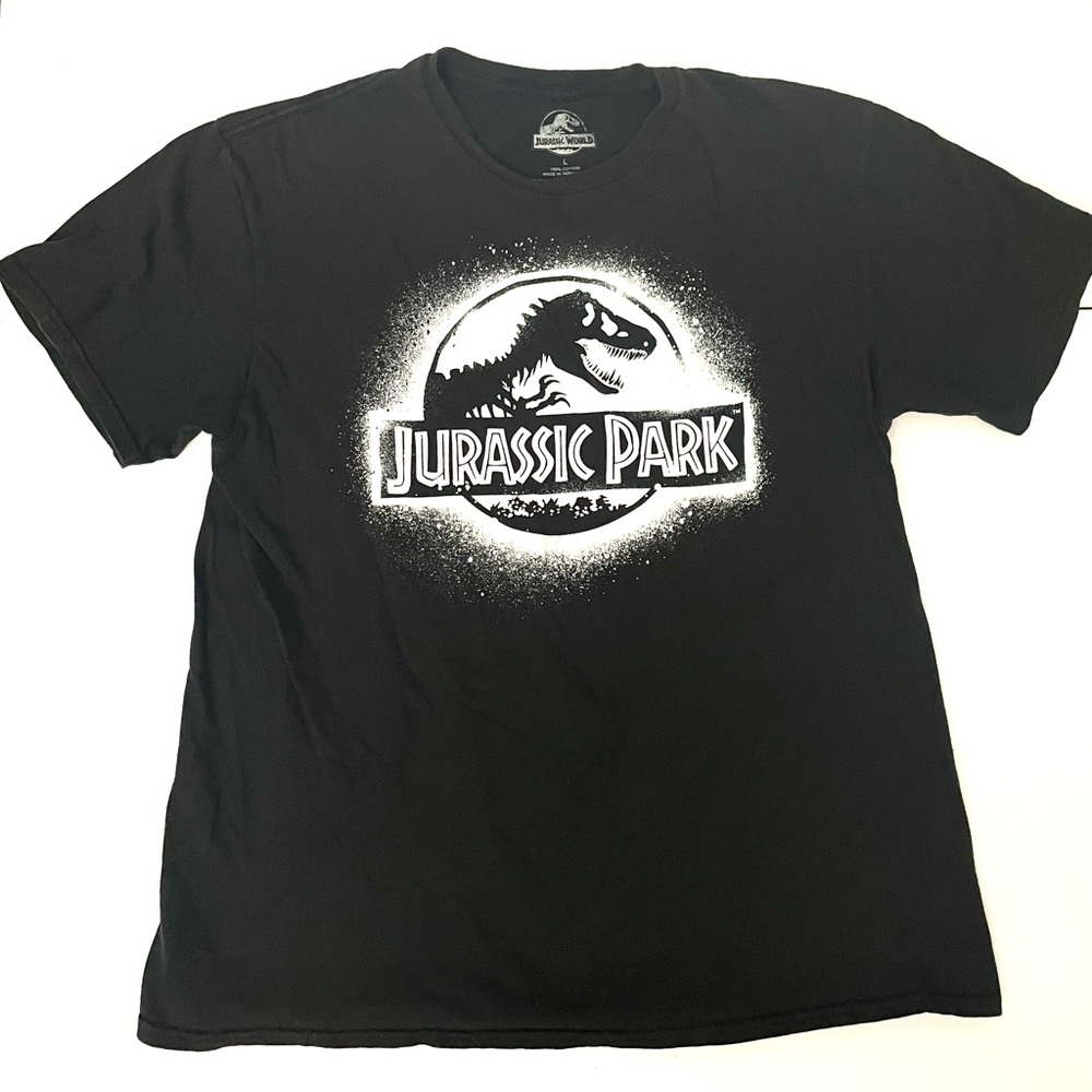 Jurassic park vintage tee